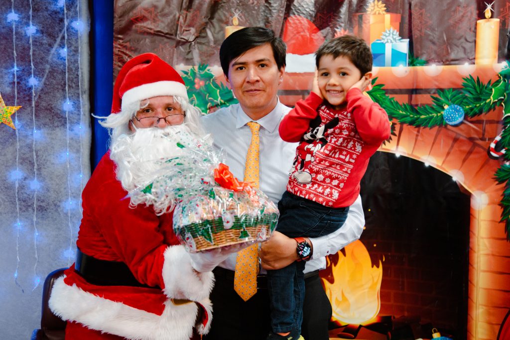 Entrega De Regalos 32